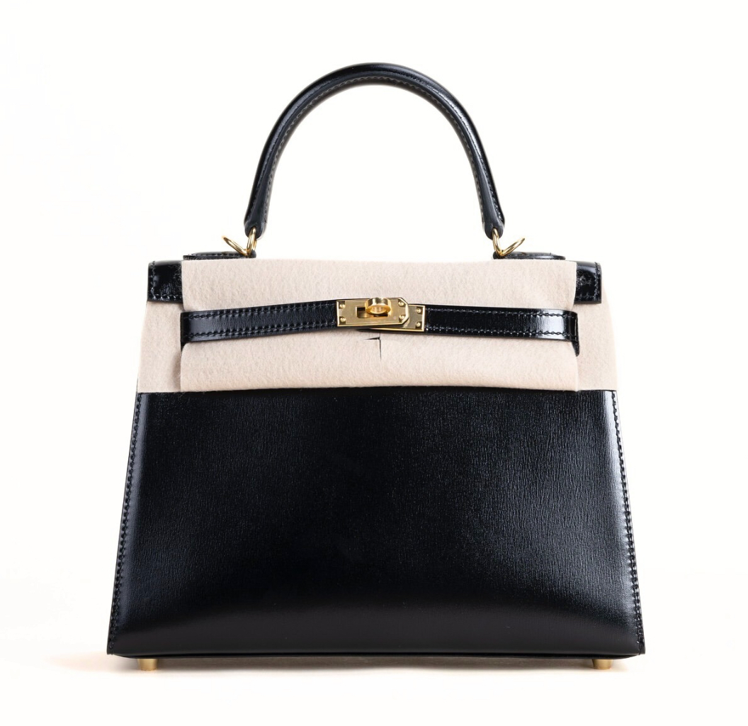 Hermès Kelly25 Noir Box Calf Leathe&Gold Hardware